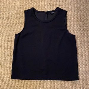 Ann Taylor Sz Med black shell top
